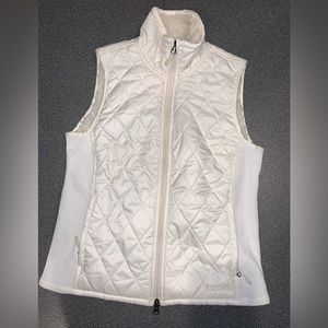 L.L. Bean vest with Sherpa Lining - EUC - size XS-P